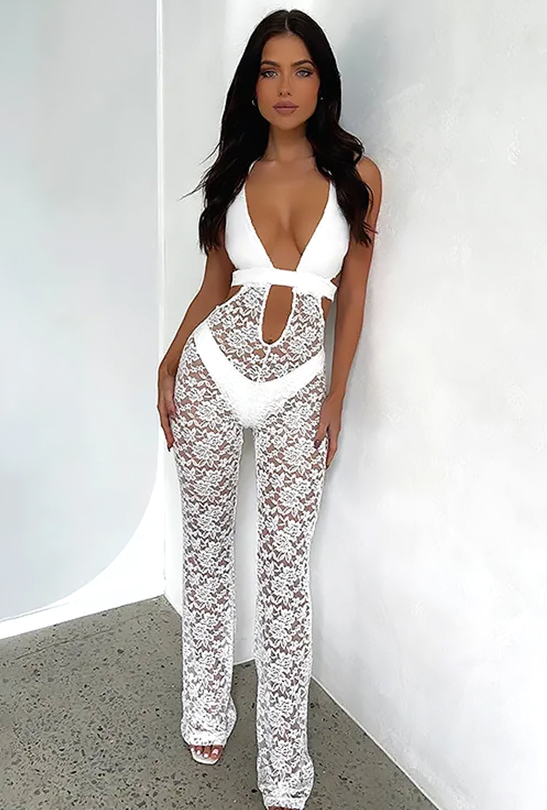 CHRISHANTIE - BODY CON PANTALONI TAGLIATI IN PIZZO