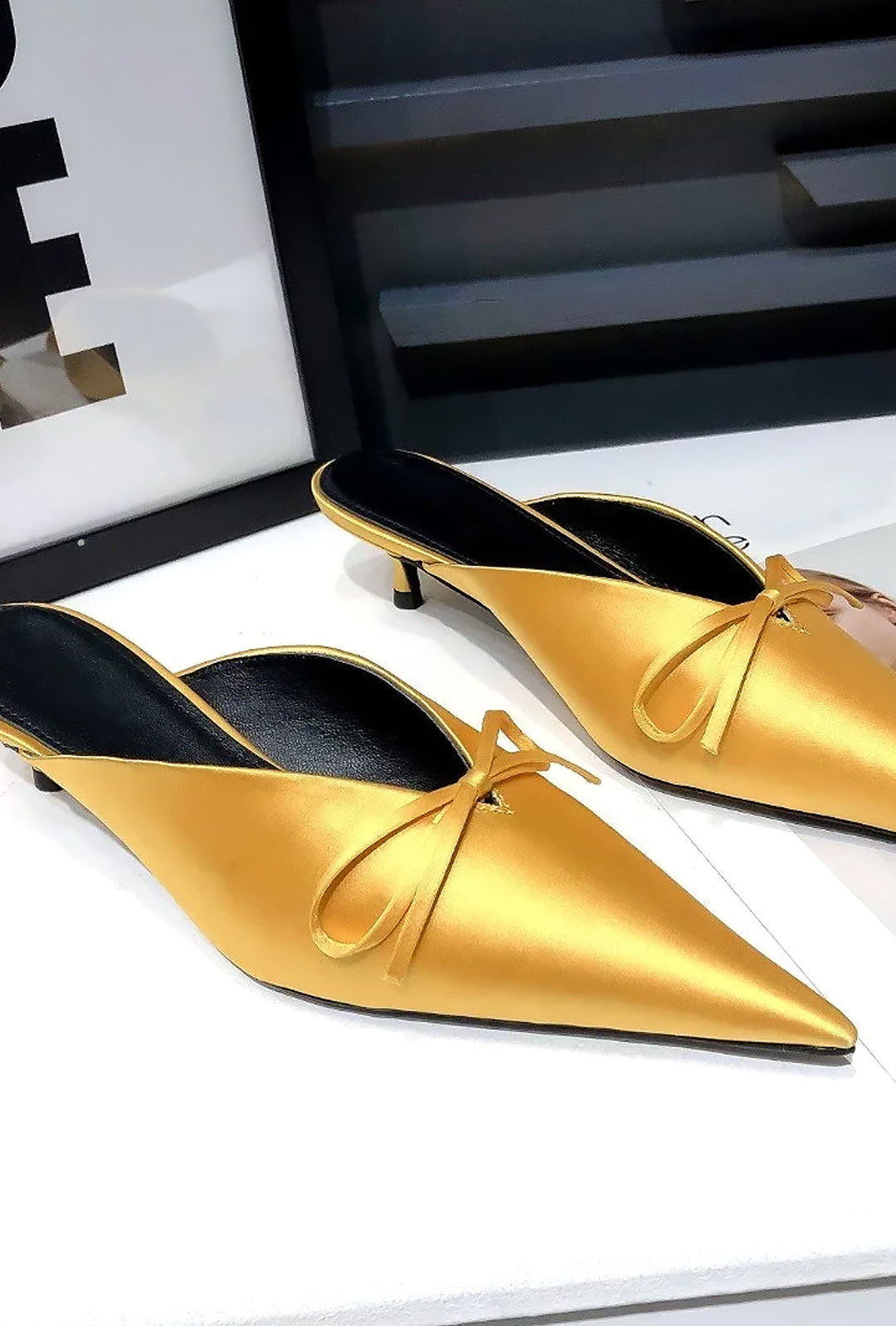 MASELLI - POINTY BOW MULE SLIPPER