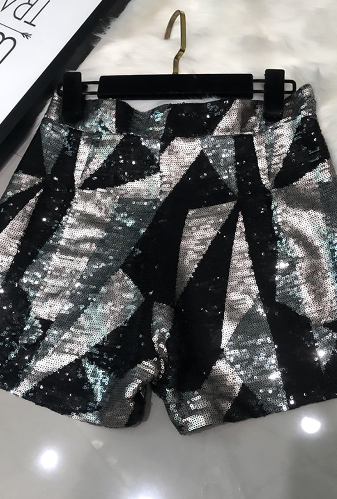 TANIA - CUBIC PATTERN SEQUIN EVENING SHORTS