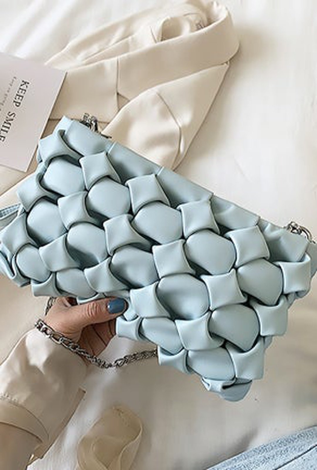 abeje - weave clutch bag l 10 1/2" x h 6 1/2" / blue