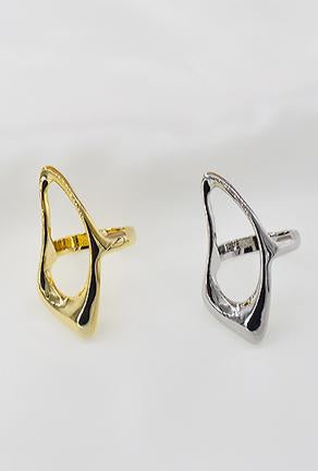 akiva - sculpture ring