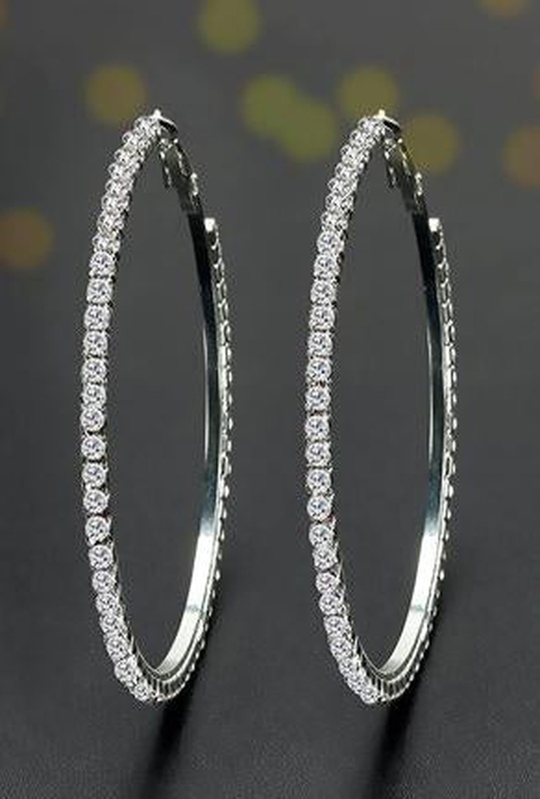 KIRSI - DIAMANTE HOOP EARRING