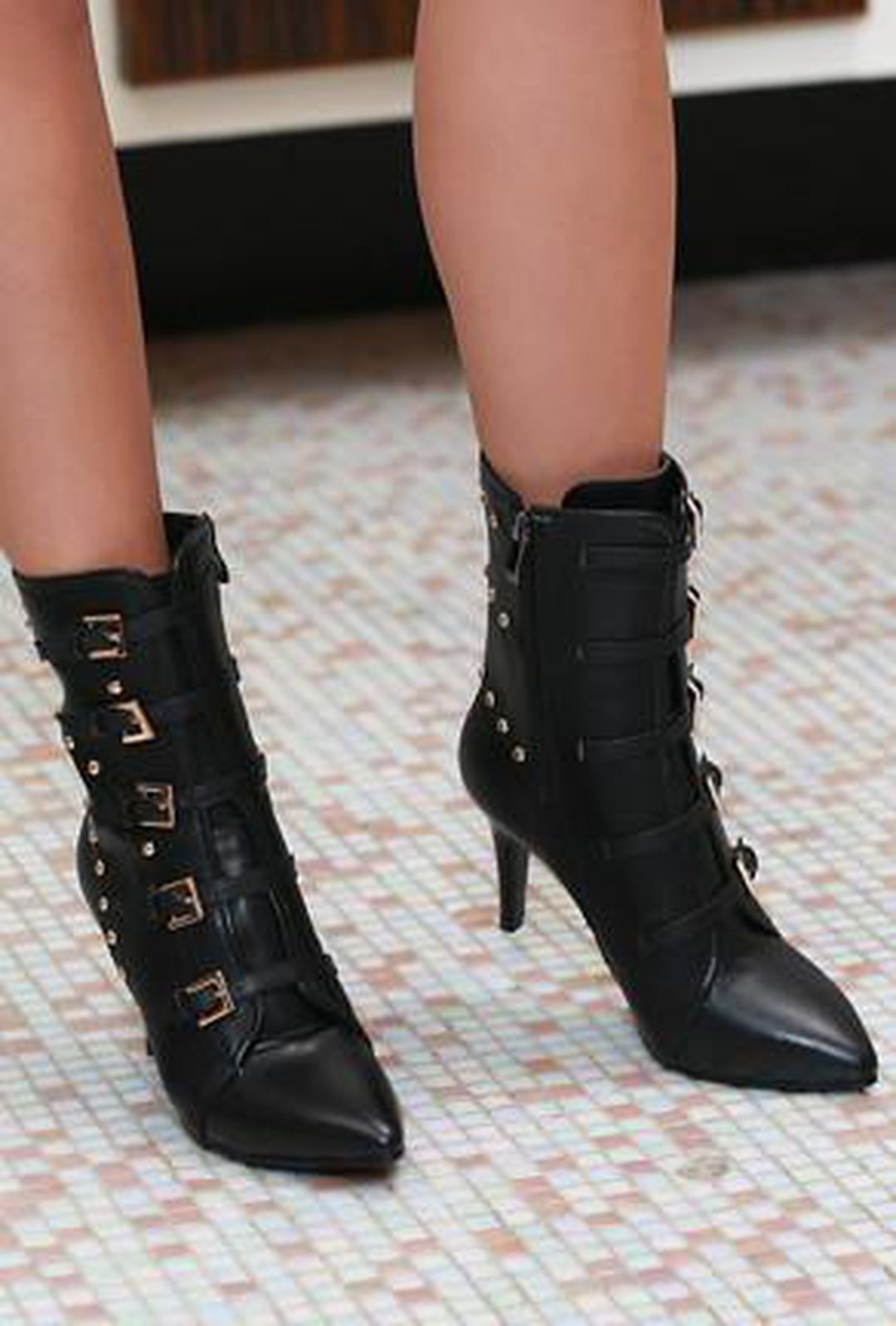 KATHY - BUCKLED ANKLE BOOTS