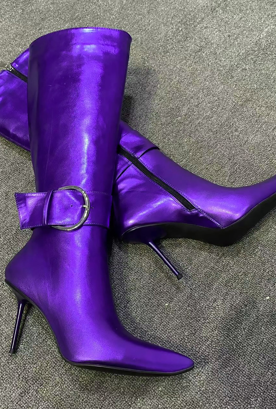 ROXANNE - BUCKLED CALF HIGH BOOTS