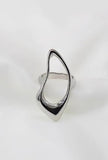 akiva - sculpture ring one size / silver