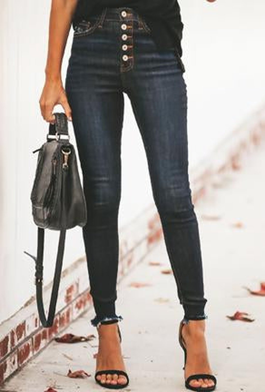 amrita - fly front jeans