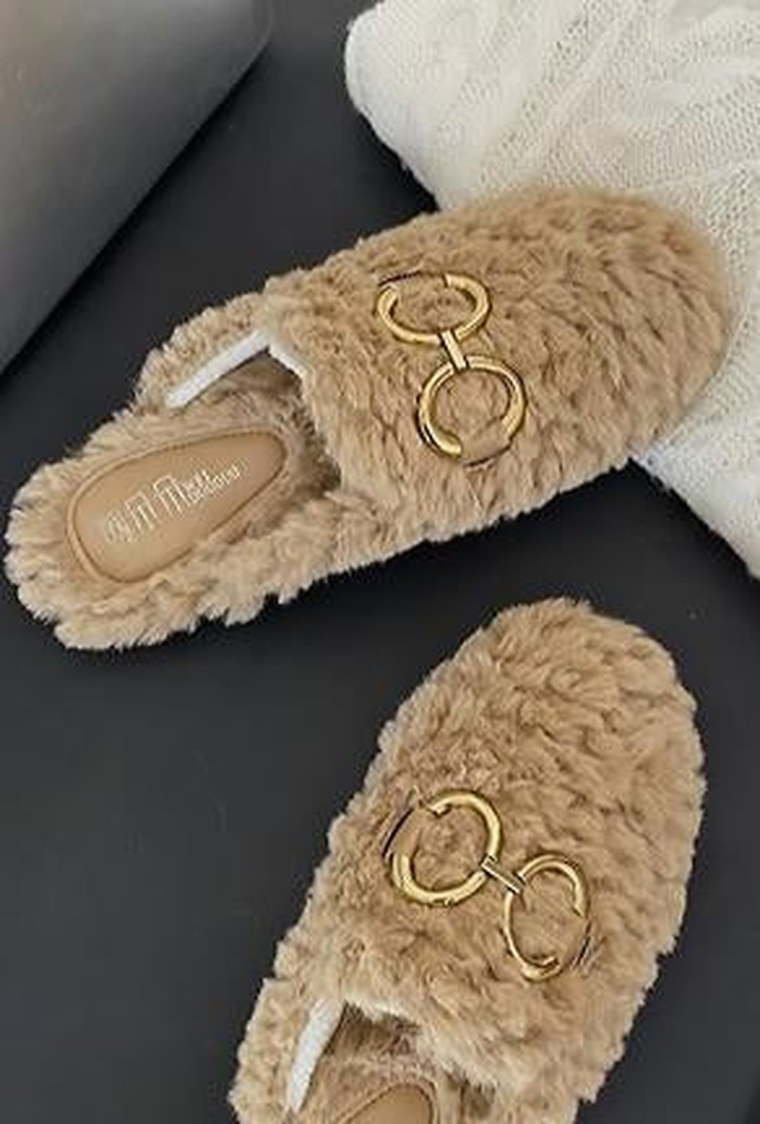 PAM - ZAPATILLA DE SHEARLING