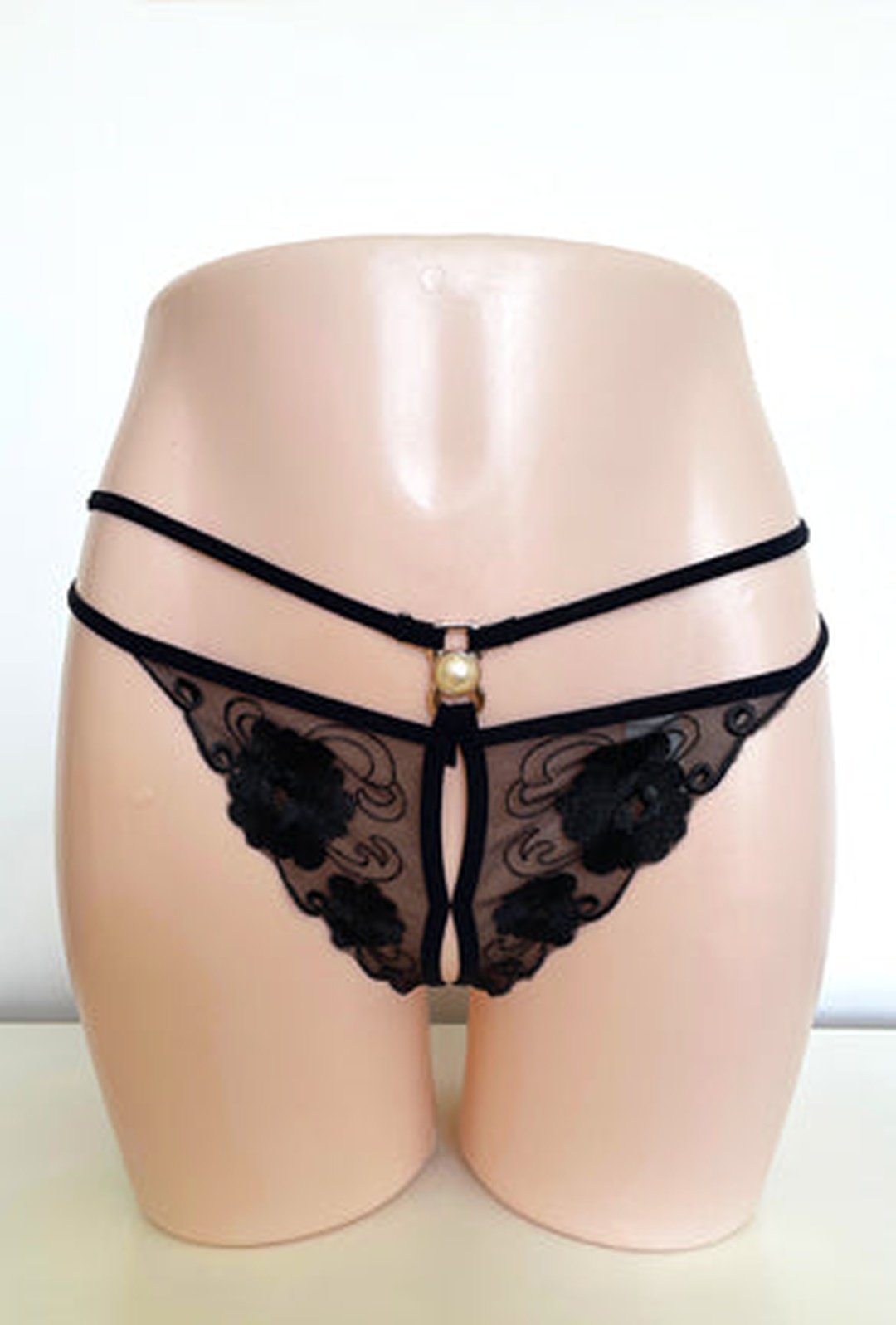 ROSANTI - LACE LINGERIE PANTY