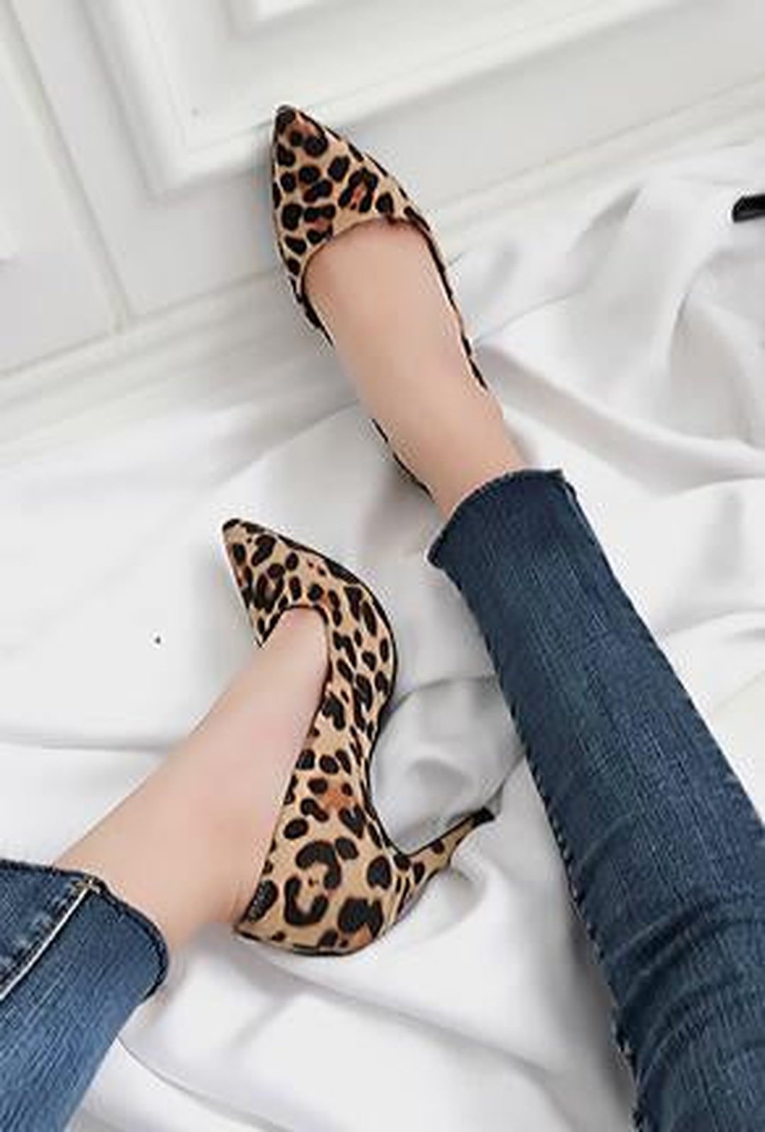 BETTY - LEOPARD PRINTED PUMPS