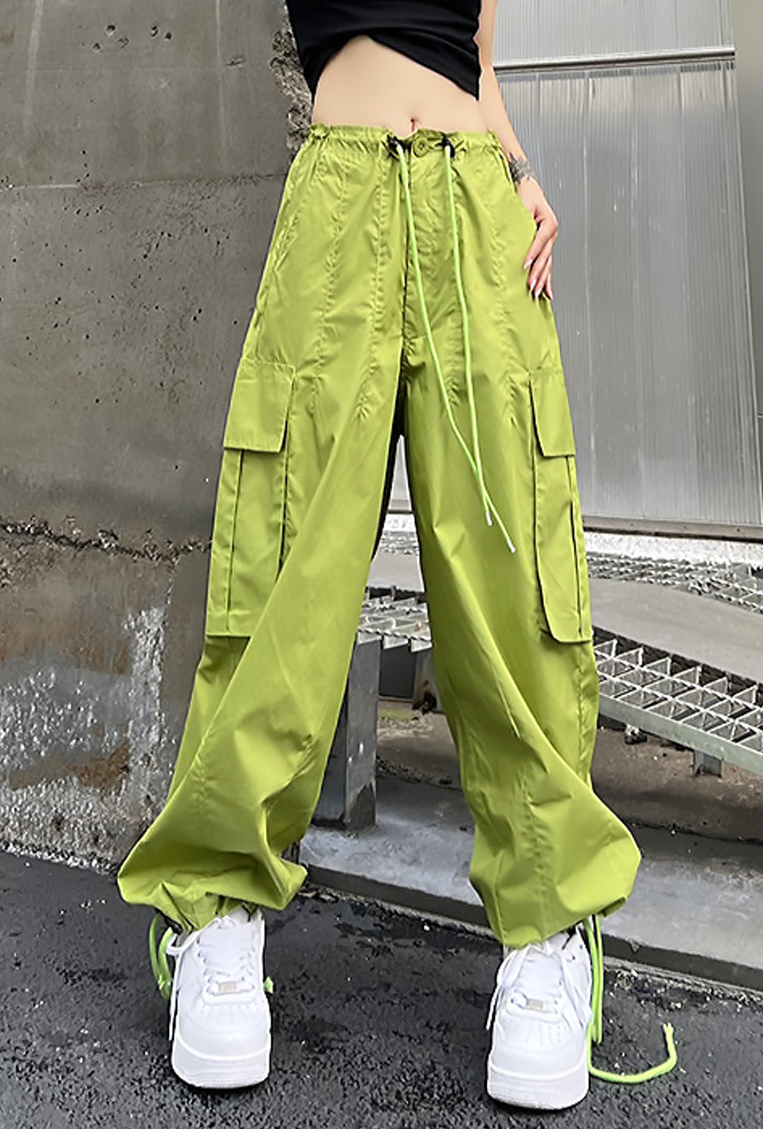 YAZZY - BAGGY CARGO PARACHUTE PANTS